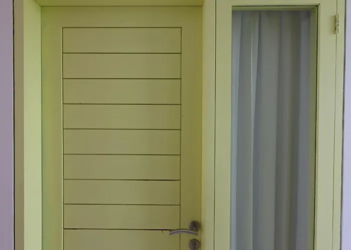 Elias House In Gang Mango チャングー